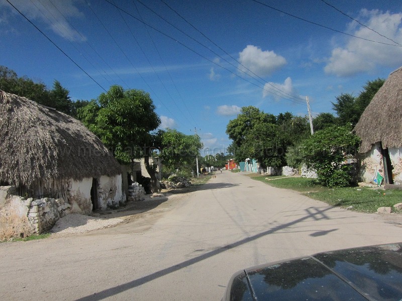 mayan_santacruz03.JPG - Documantary photos of villages of Calkani, Campeche november 2011